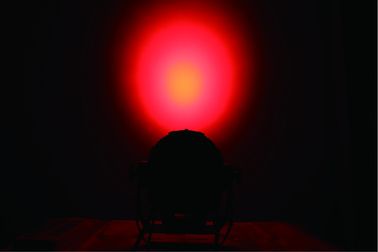 يمكن وضع 4PCS السيارات 40W LED الاسمية أضواء ، 3 في 1 RGB بقيادة أضواء حزب ديسكو